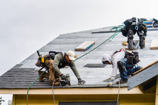 Professional Roofing technician working in Graniteville, VT